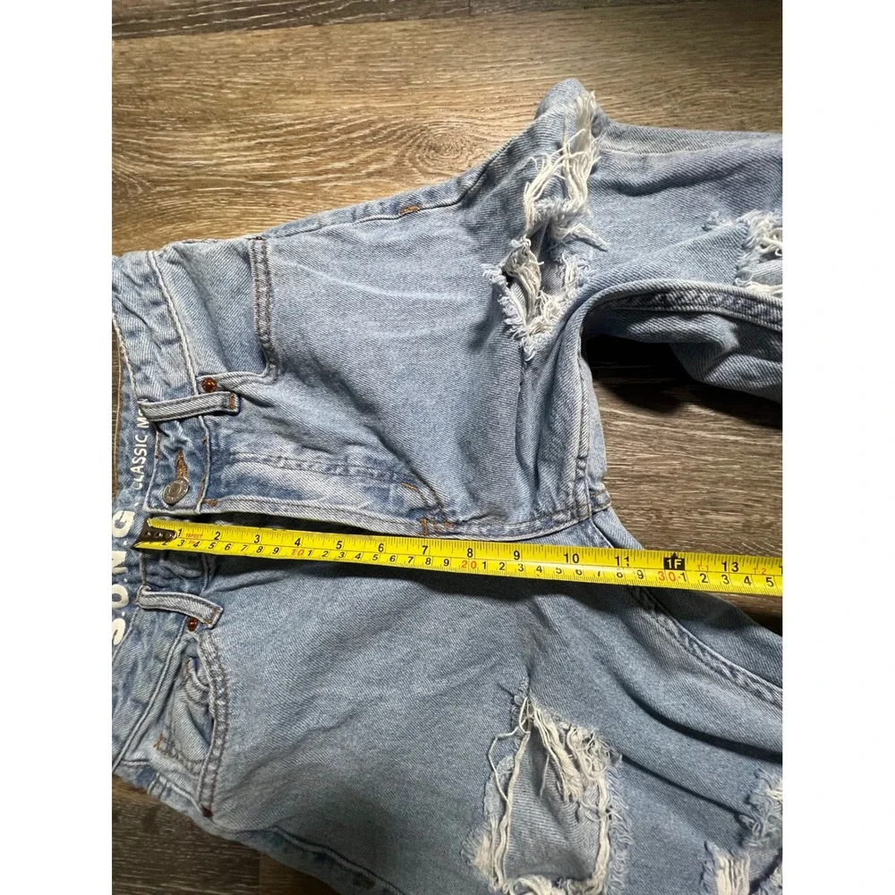 S.O.N.G. Distressed Mom Jeans Womens 3/26 Light Wash Blue Good Ripped Denim